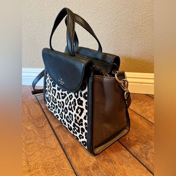 Kate Spade Leopard Handbag with adjustable strap - Picture 3 of 16